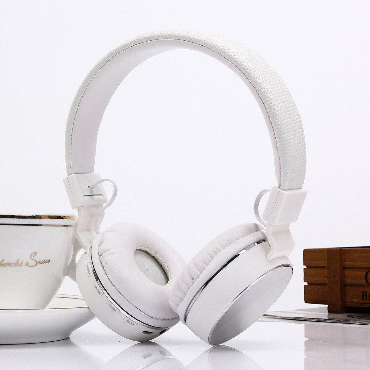 SH16 Bluetooth On-Ear-Kopfhörer mit TF-Kartenfach