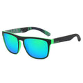 Schwarz-grüne polarisierte Sonnenbrille verspiegelt