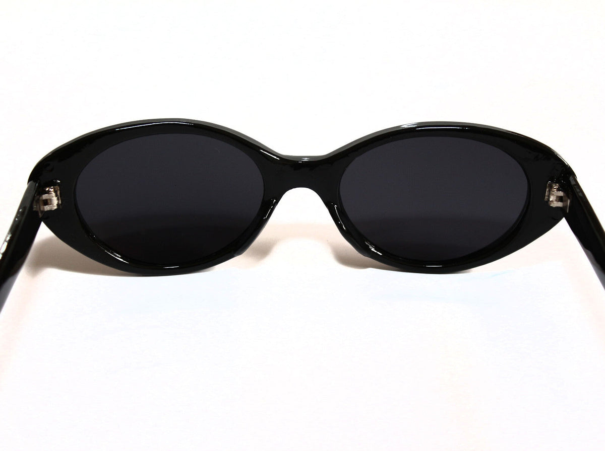 Schwarze Cat-Eye-Sonnenbrille mit Strass