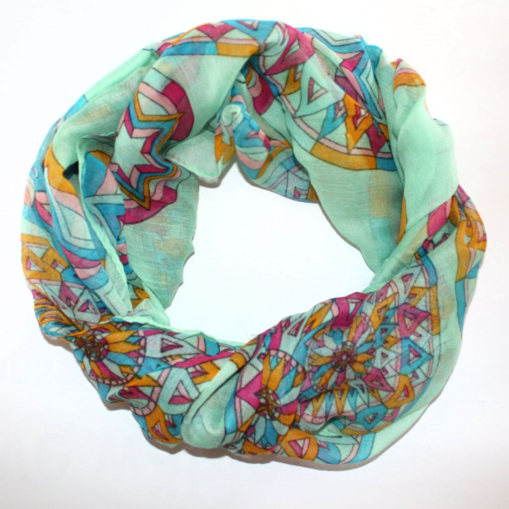 Wunderschoener Loop Schal Bunt Sterne grün, tolle Farbtöne von ManuMar - 3KShop.de