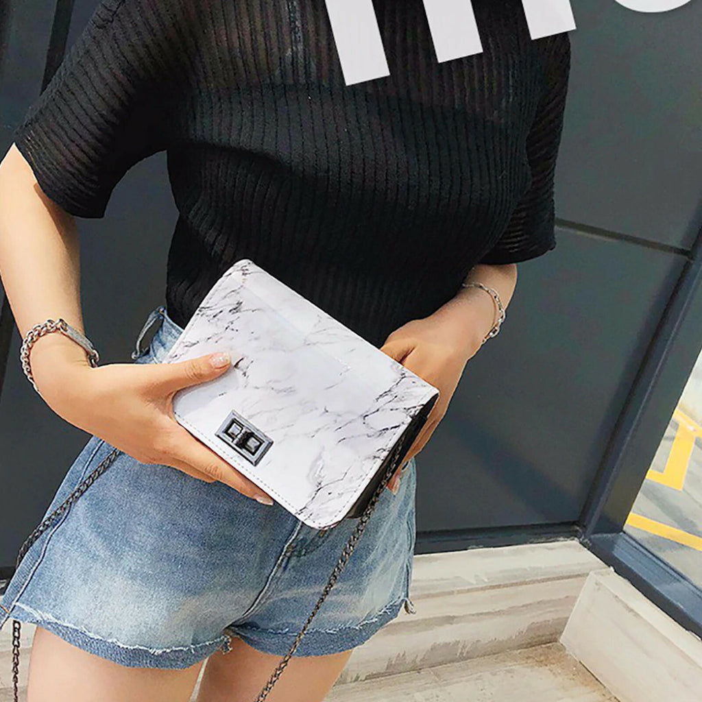 Damen Handtasche Umhängetasche Tasche Kunstleder Marmoriert Drehverschluss Kette - 3KShop.de