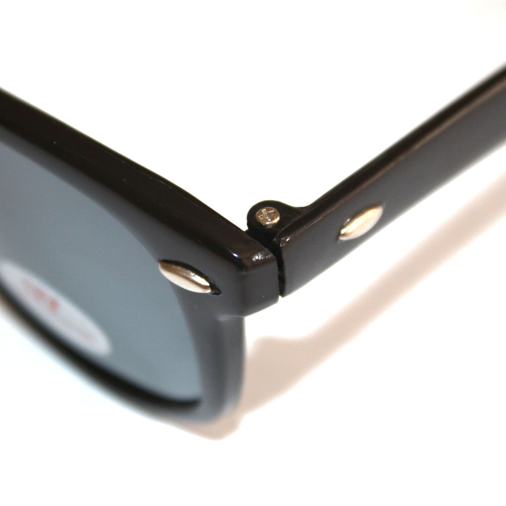 Schwarze Blues-Brothers Sonnenbrille verspiegelt