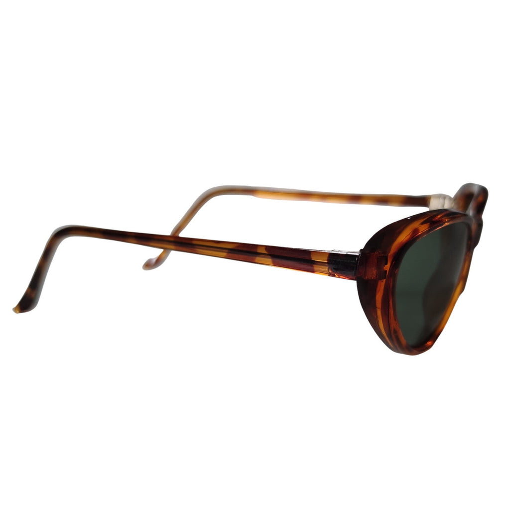 Braune Cat-Eye-Sonnenbrille mit grauen Gläsern