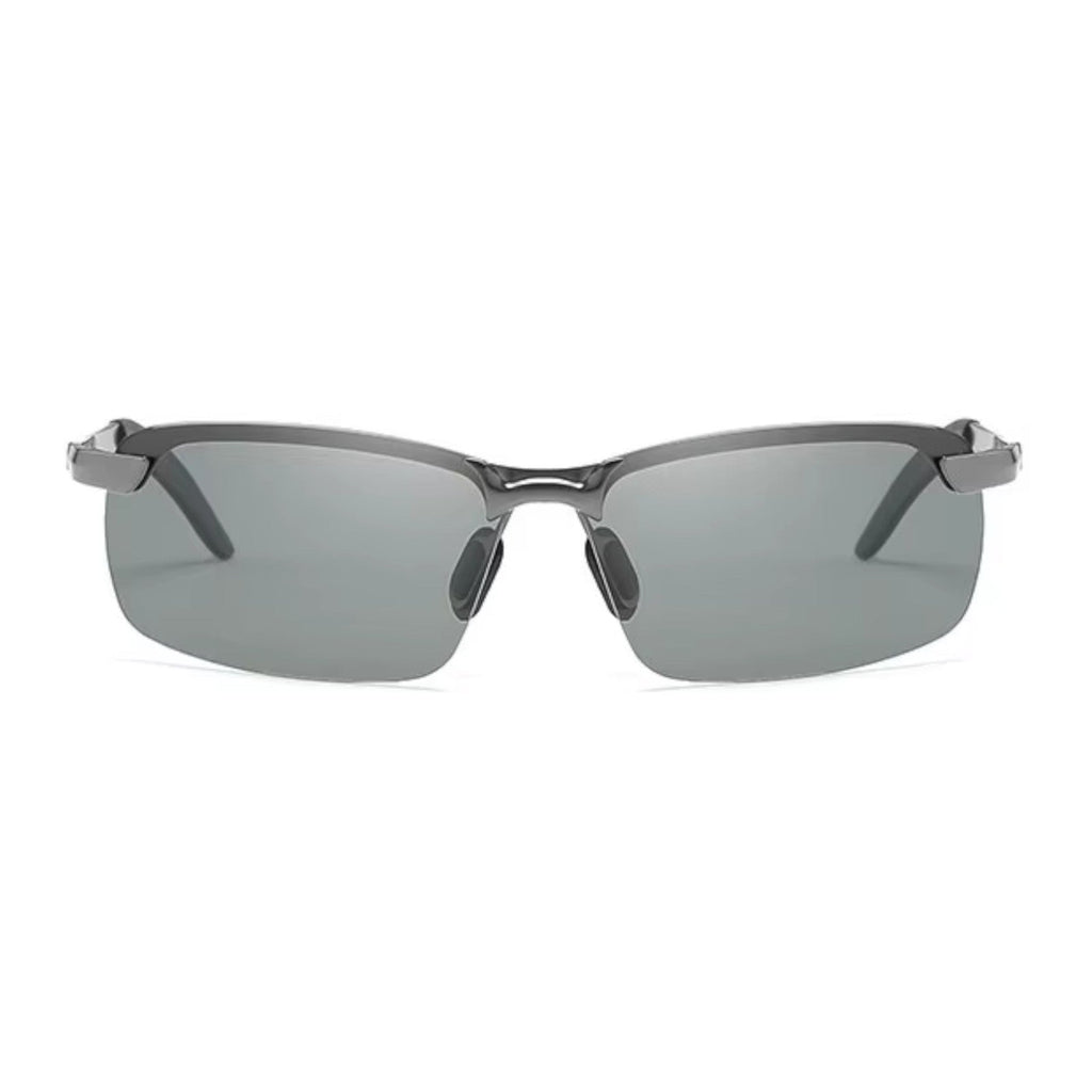 Gunmetal Matrix-Sonnenbrille mit selbsttönenden polarisierten Gläsern