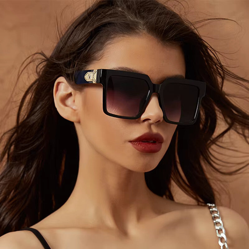 Oversized Vintage Sonnenbrille Schwarz-Gold