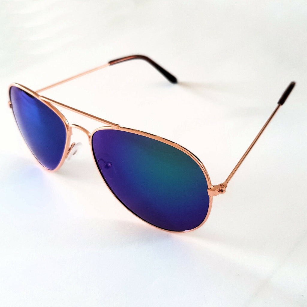 Rotgoldene Piloten-Sonnenbrille mit grün-blauen Spiegelgläsern
