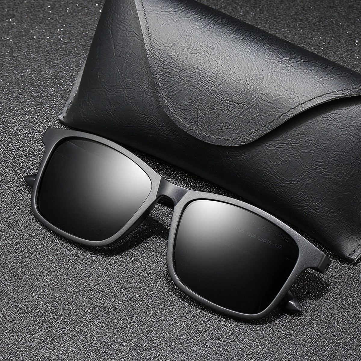 Schwarze TR90 Men-in-Black Sonnenbrille