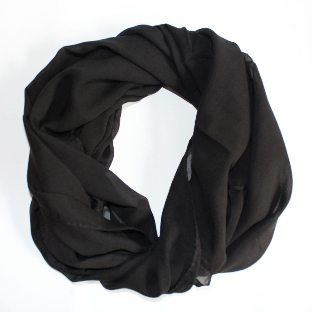Wunderschöner Loop Schal in Schwarz von ManuMar - 3KShop.de