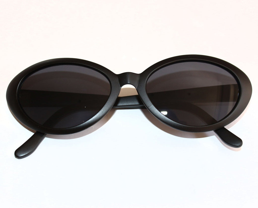 Mattschwarze Cat-Eye-Sonnenbrille