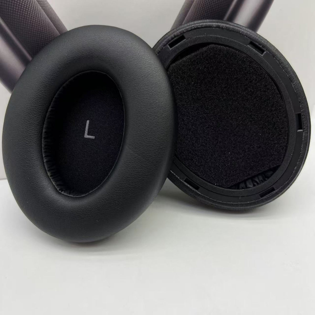 Ohrpolster für Sennheiser Momentum 4 / 5 Over Ear Kunstleder Schwarz Einrastring - 3KShop.de