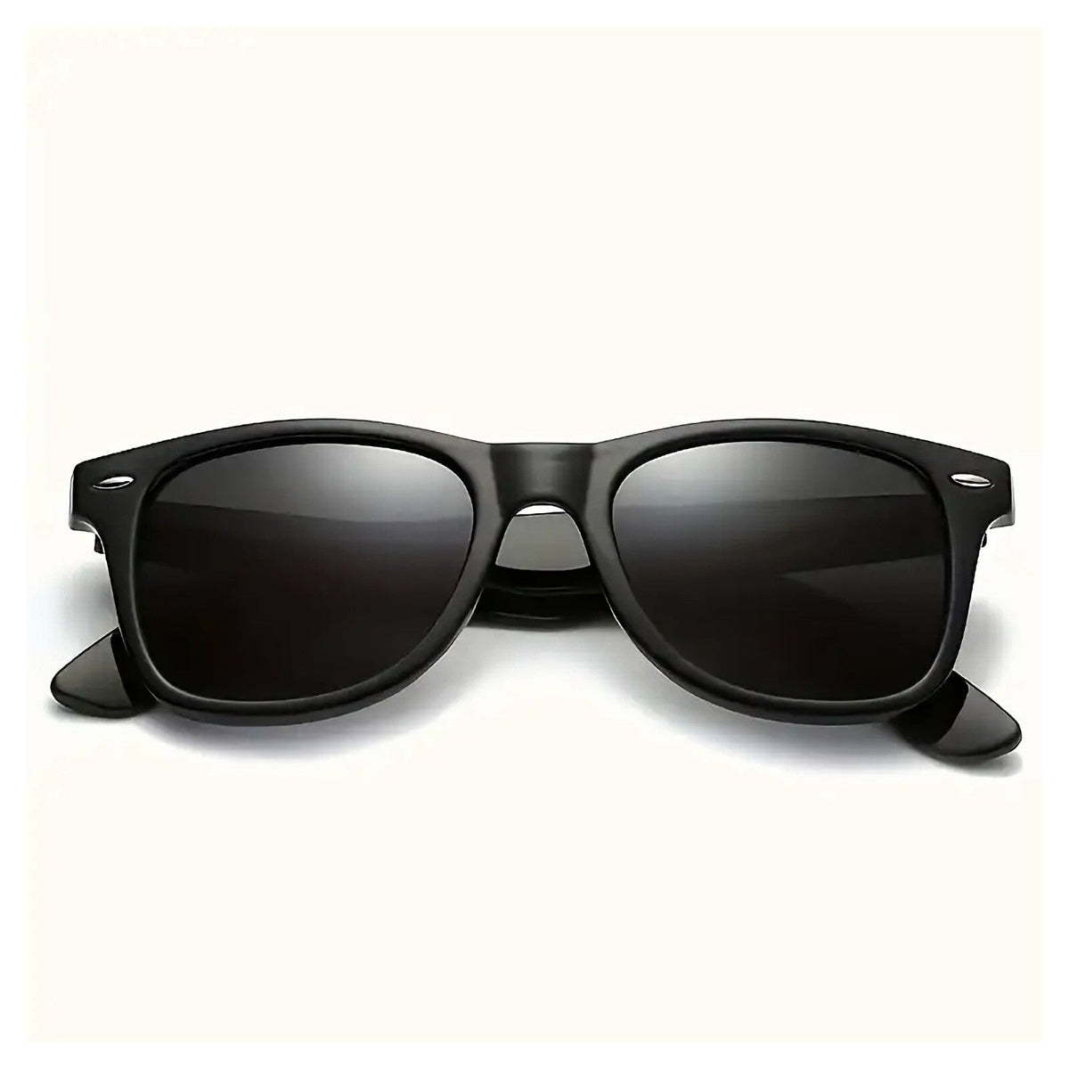 Glänzend schwarze Retro-Partybrille