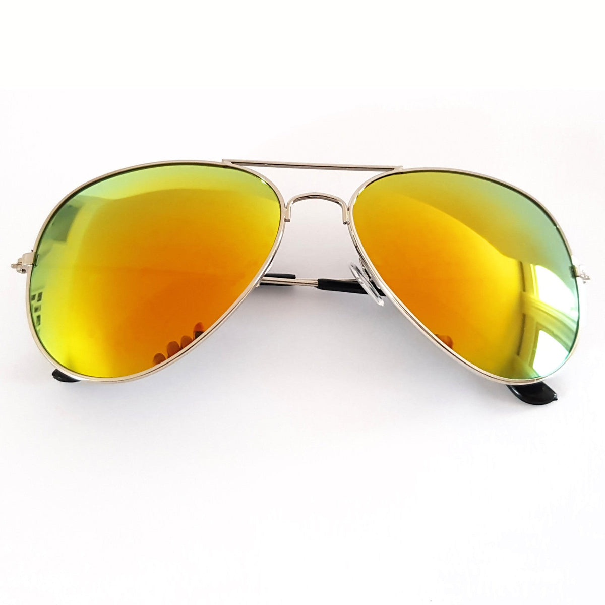 Silberne Piloten-Sonnenbrille mit roten Spiegelgläsern