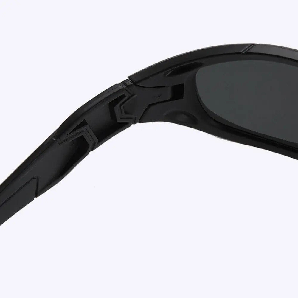 Schwarze Sport-Sonnenbrille aus Polycarbonat