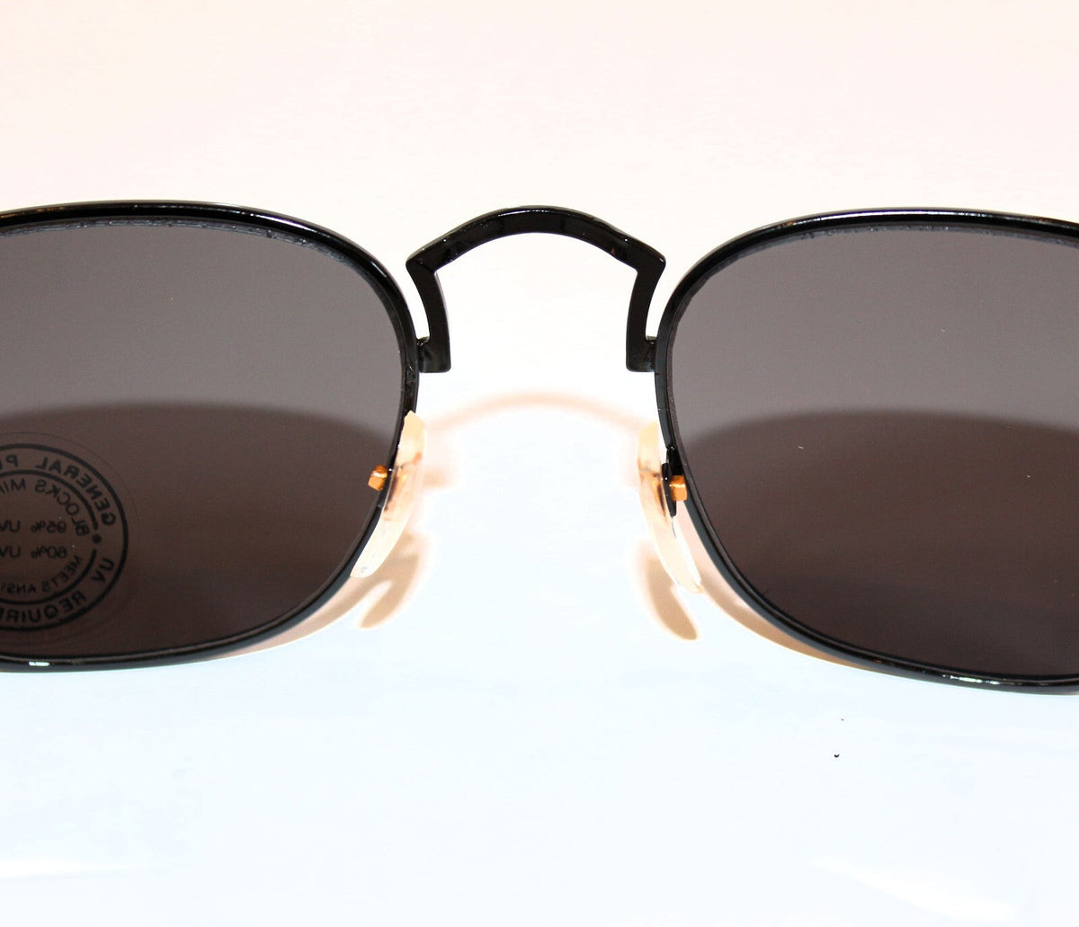 Schwarz-goldene Vintage-Retro-Sonnenbrille Unisex