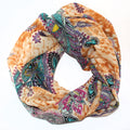 Wunderschoener Loop Schal Bunt Blumen, tolle Farbtöne von ManuMar - 3KShop.de