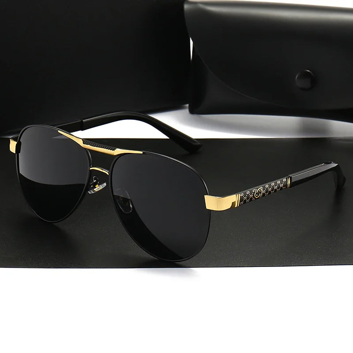 Schwarz-rot-goldene Piloten-Sonnenbrille