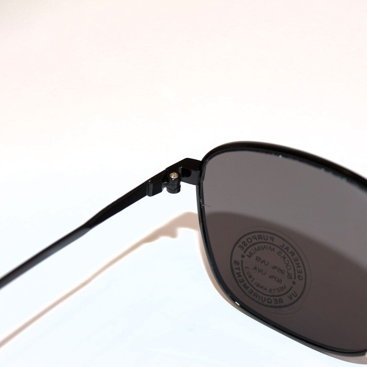 Schwarz-goldene Vintage-Retro-Sonnenbrille Unisex