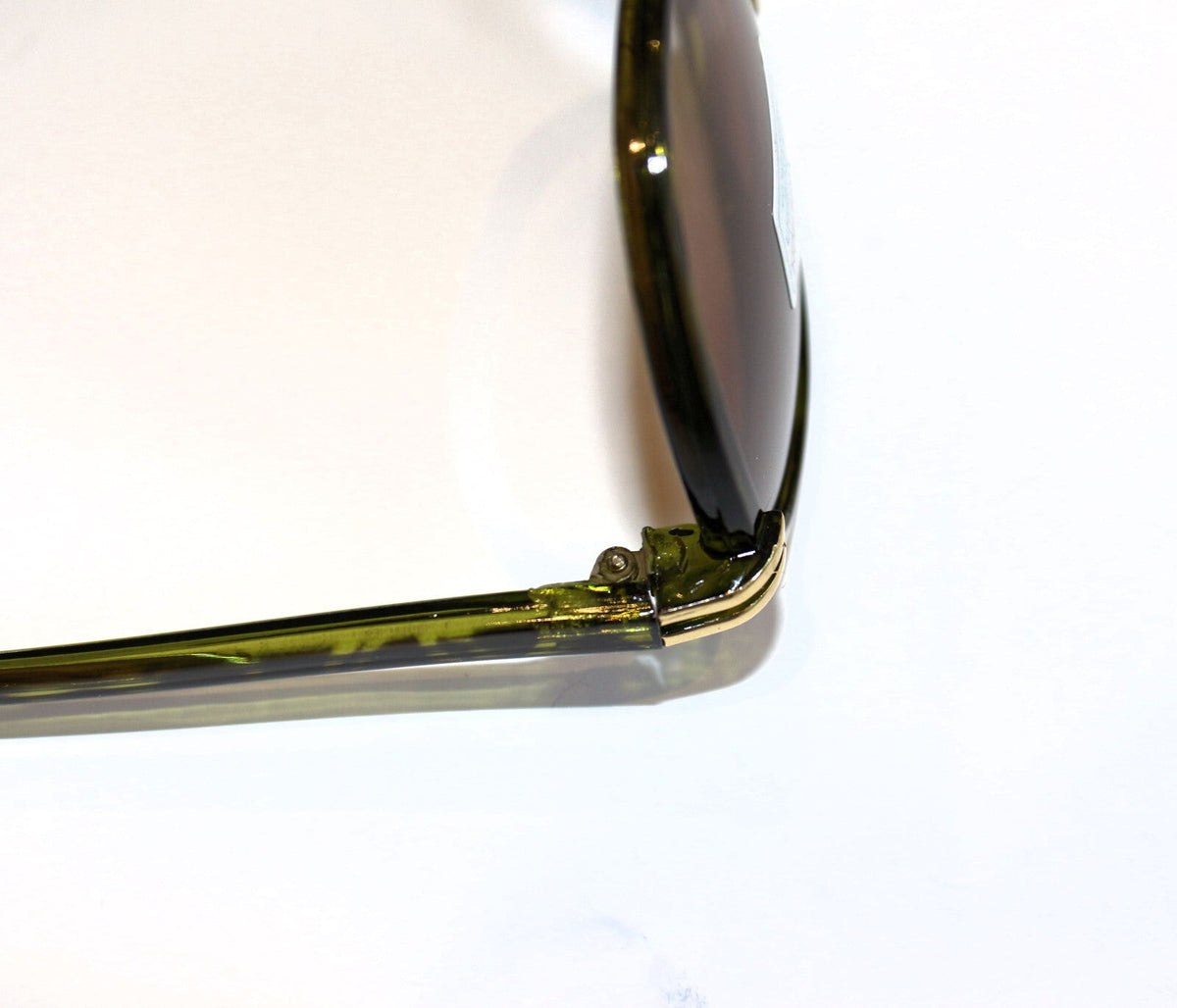 Grün-schwarz getigerte Damen-Sonnenbrille