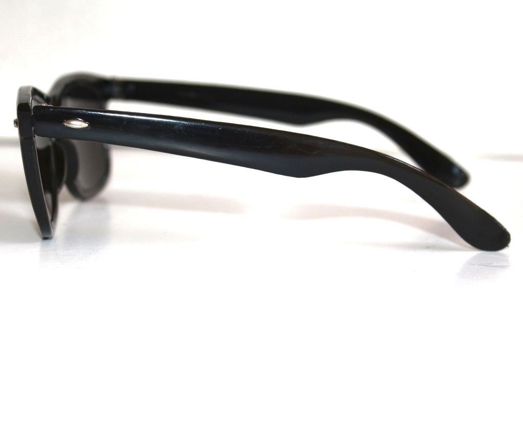 Schwarze Blues-Brothers Sonnenbrille verspiegelt