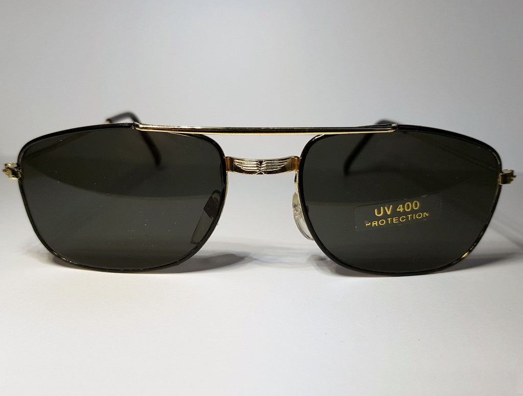 Gold-schwarze Piloten-Sonnenbrille im Porsche-Stil
