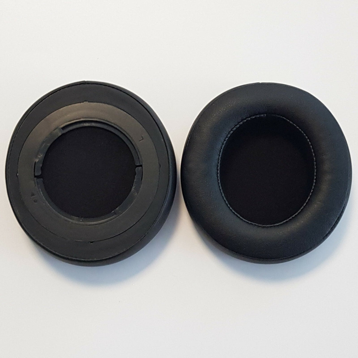 Schwarze Ohrpolster für Razer Kraken Pro 7.1 V2